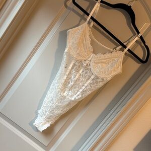 White lace bodysuit